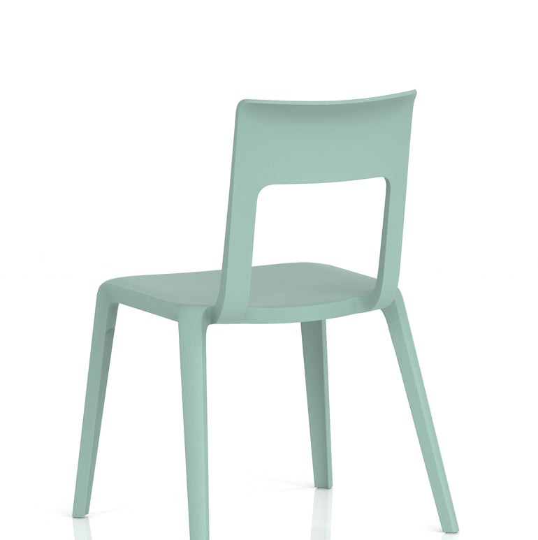 Nest Edge Stacking Cafe & Bistro Chair