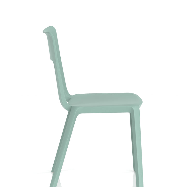 Nest Edge Stacking Cafe & Bistro Chair