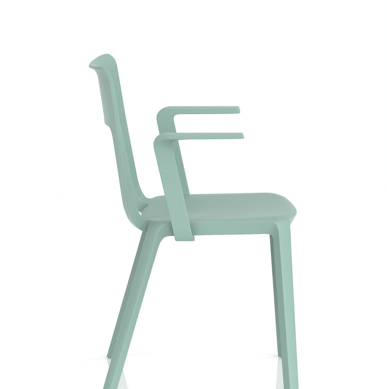 Nest Edge Stacking Cafe & Bistro Chair