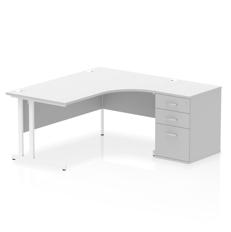 Impulse 1600mm Cantilever Right Crescent Desk Workstation