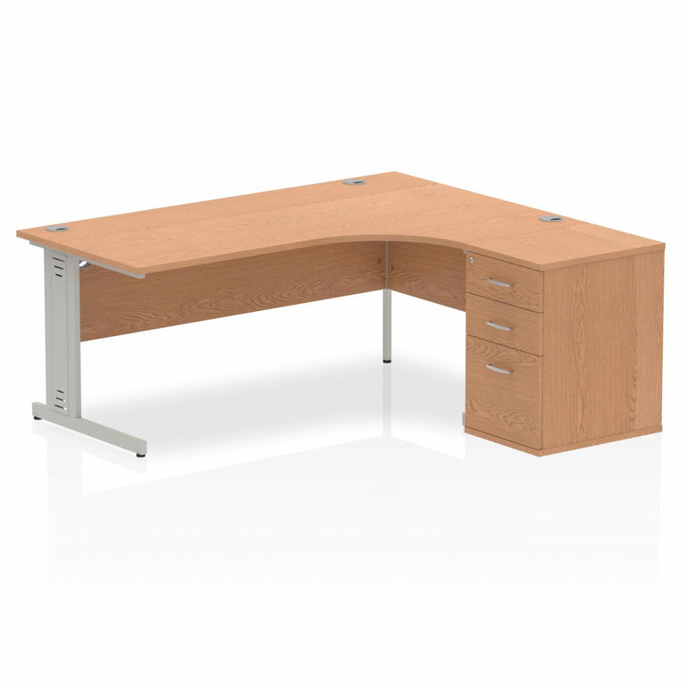 Impulse 1800mm Cable Managed Right Crescent Desk Workstation